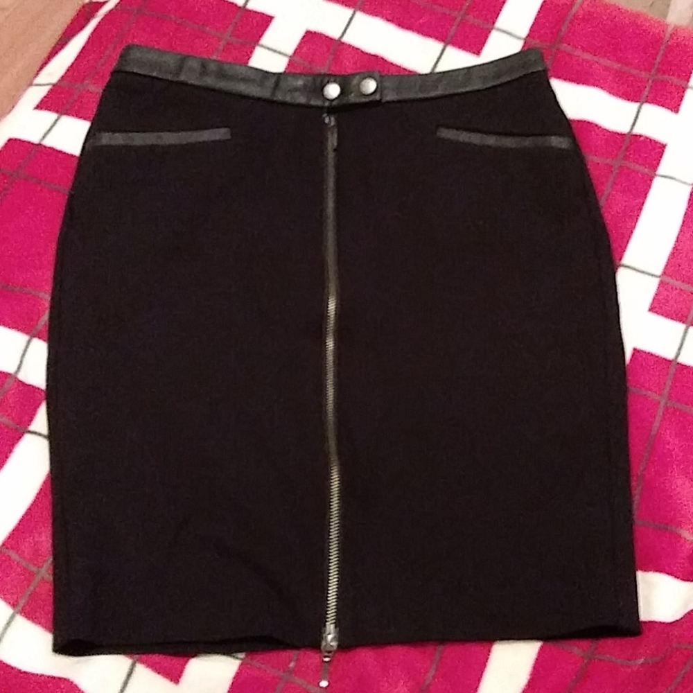 Black pencil skirt